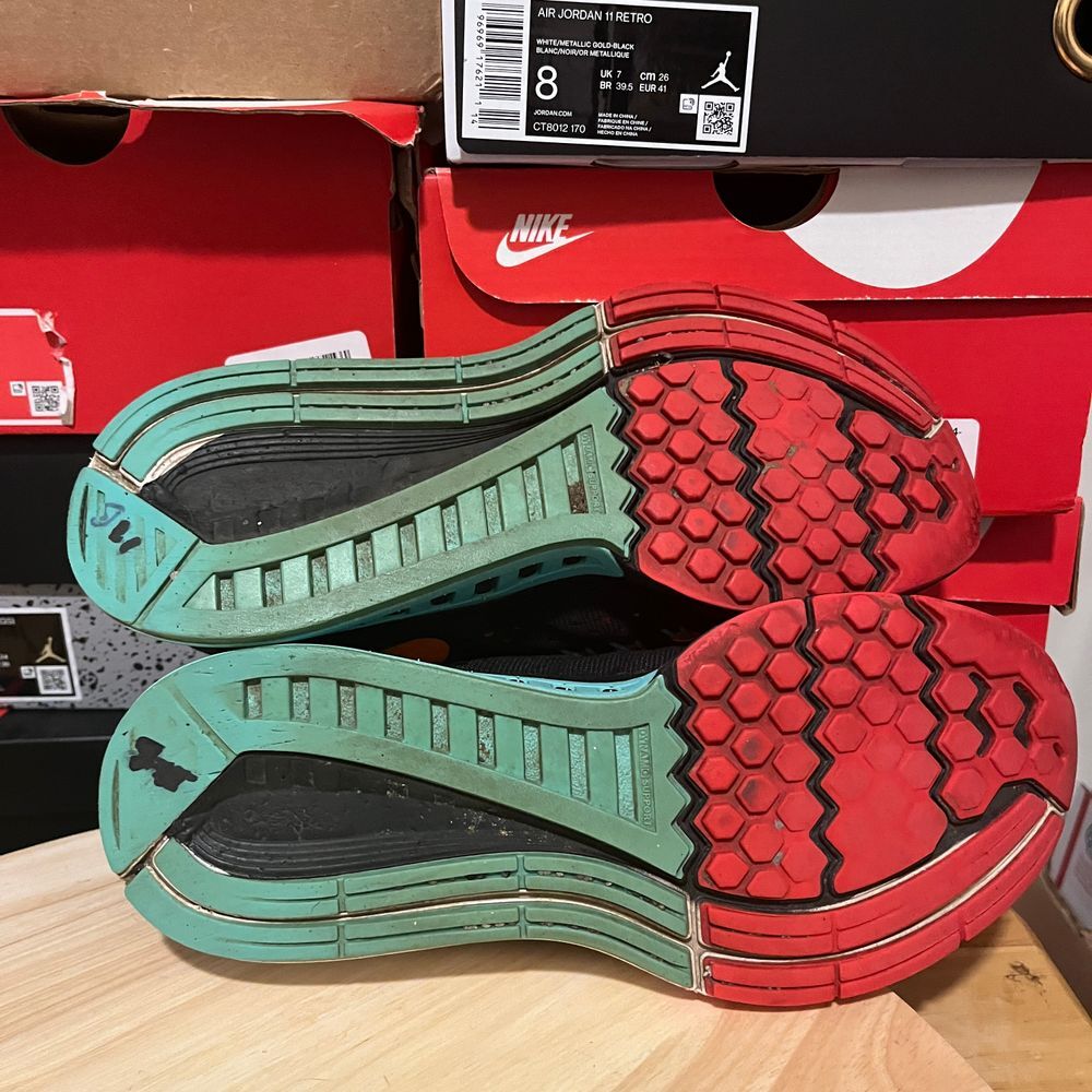 Nike Zoom Structure 18 Women Size 7.5 Shoes Red Black Athletic Running Sneakers‎ - Picture 9 of 10